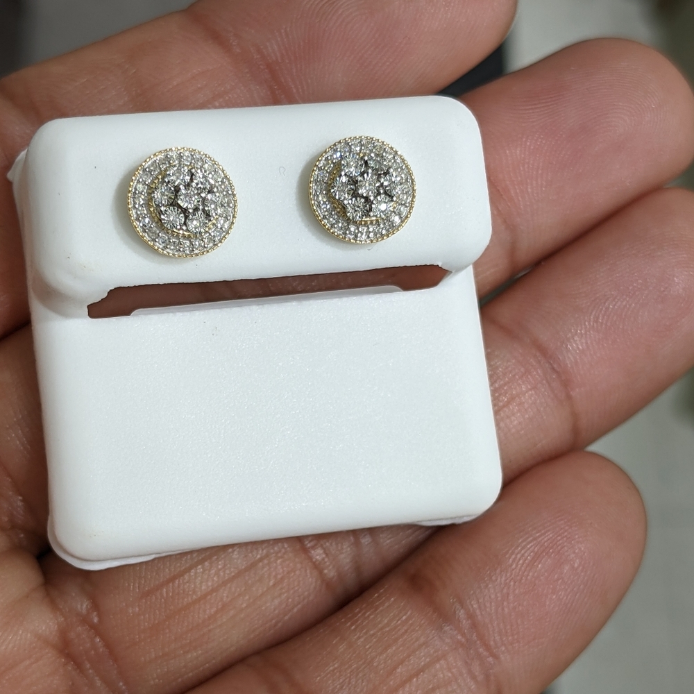 10kt Real Diamond Stud Earring